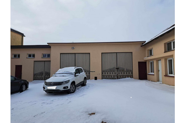 proszowicki, Koniusza, Posądza, Dom z halą, okolice Proszowic, dz. 1,19 ha